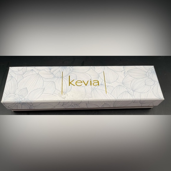 Kevia Abalone Cabochons Oval Sterling Silver &  Zirconia Teardrop Earrings Sets - Picture 3 of 7